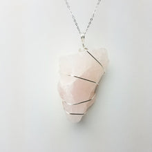 Load image into Gallery viewer, Rose Quartz Pendant Necklace (Silver)