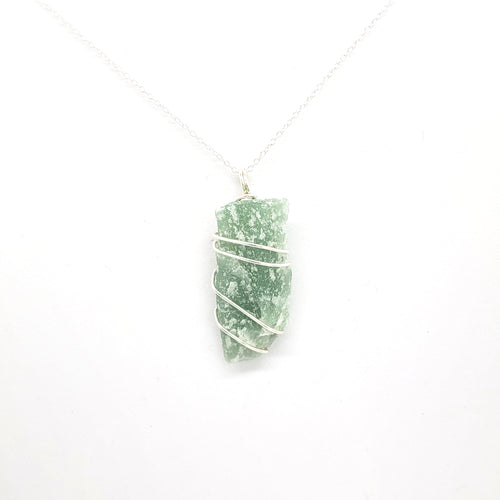 Green Aventurine Pendant Necklace (Silver)