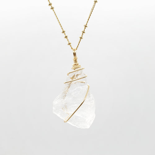 Clear Quartz Pendant Necklace (Gold)