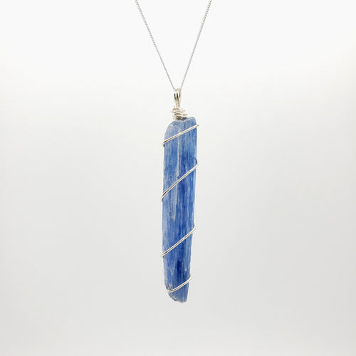 Blue Kyanite Pendant Necklace (Silver)