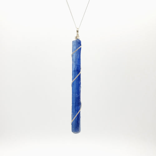 Blue Kyanite Pendant Necklace (Silver)